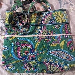 Vera Bradley Tote Green Paisley